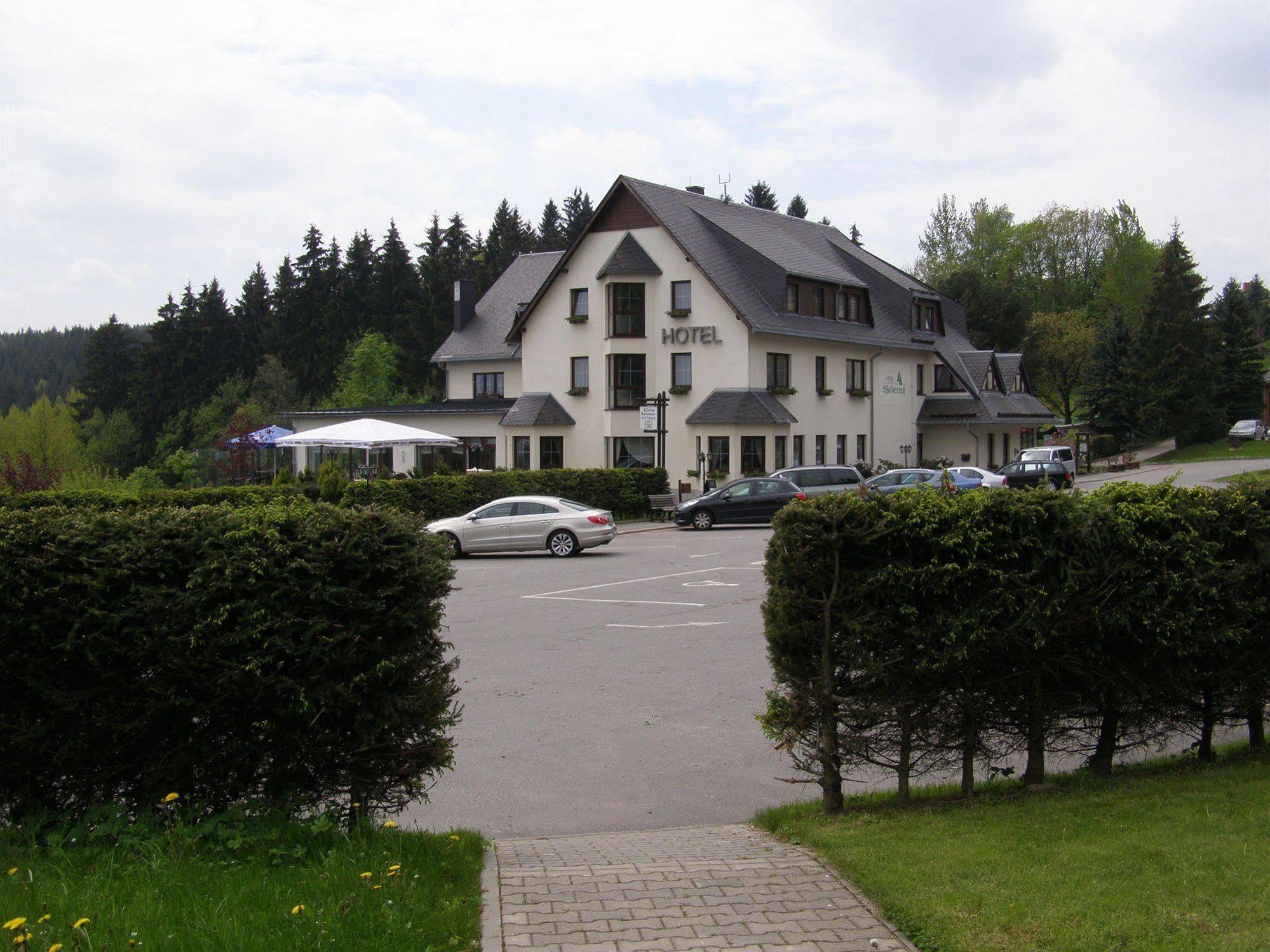 Hotel Waldesruh Lengefeld  エクステリア 写真